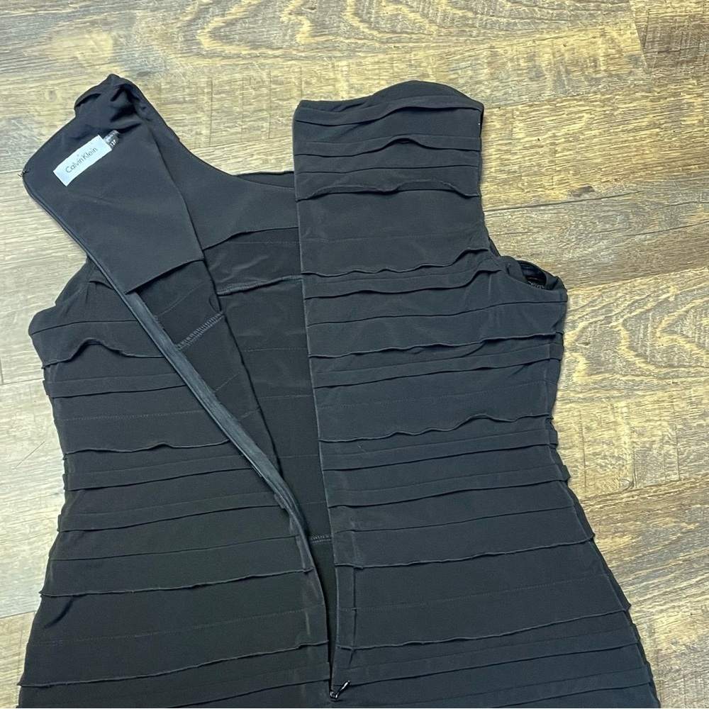 Calvin Klein Black Tier Ruffled Knee-Length Sheath Dress Womens 12P Sleeveless - Picture 10 of 11